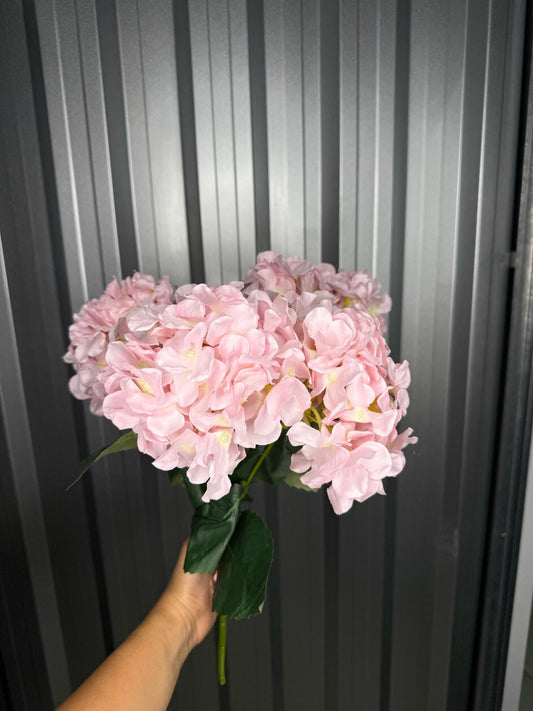 Baby Pink 6 Head Hydrangea