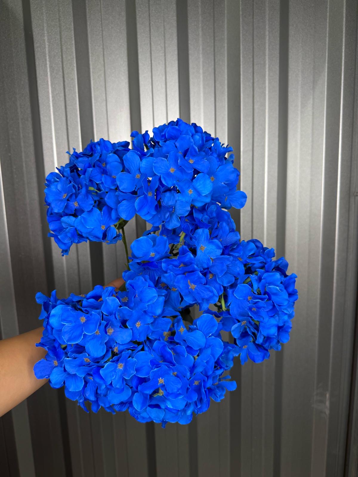 Dark Blue 6 Head Hydrangea