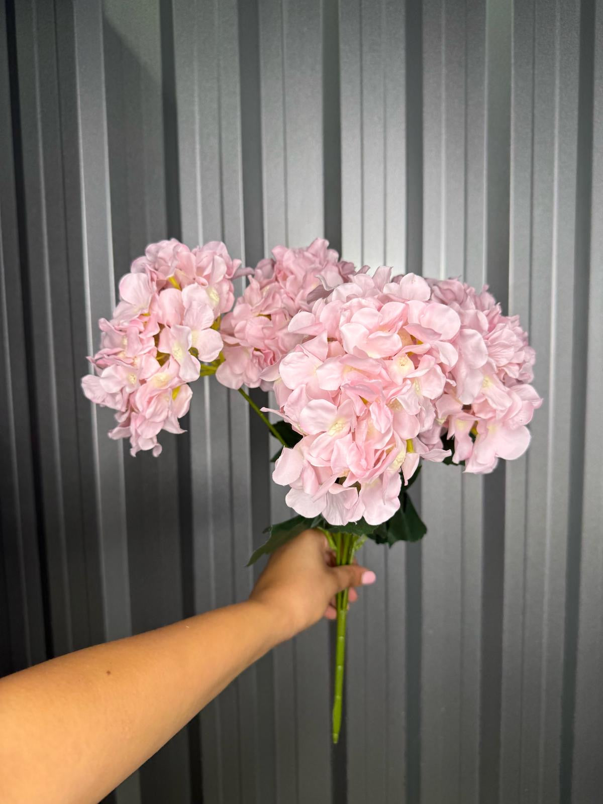 Baby Pink 6 Head Hydrangea